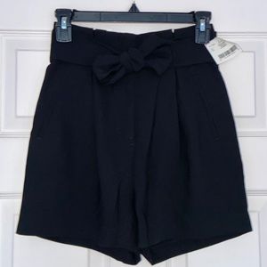 NWT H&M Pleated Black High Rise Tie Waist Shorts Business Casual